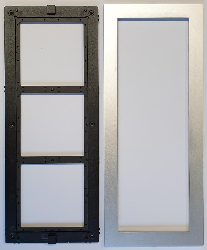 572